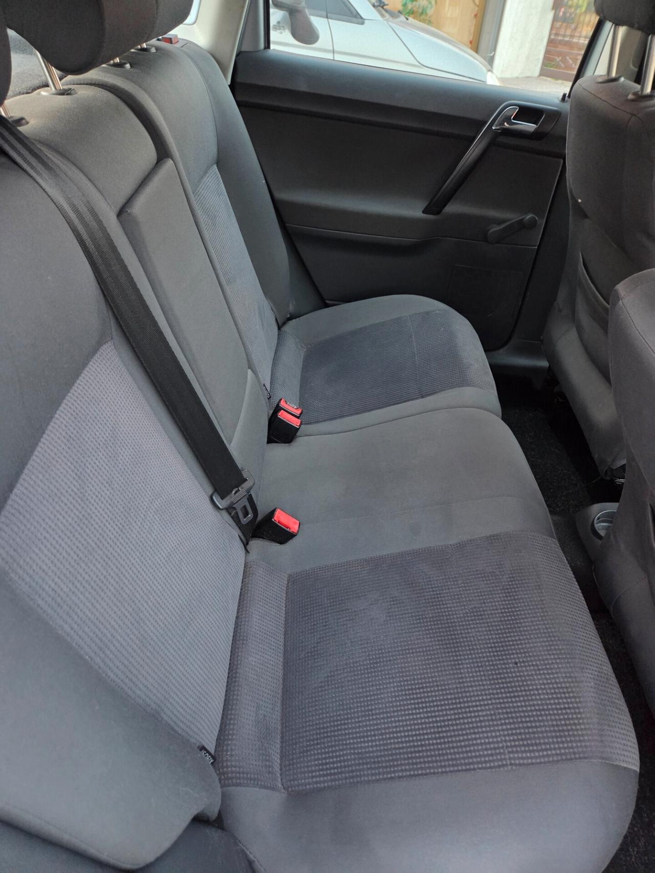 Volkswagen Polo NEOPATENTATI - 2007