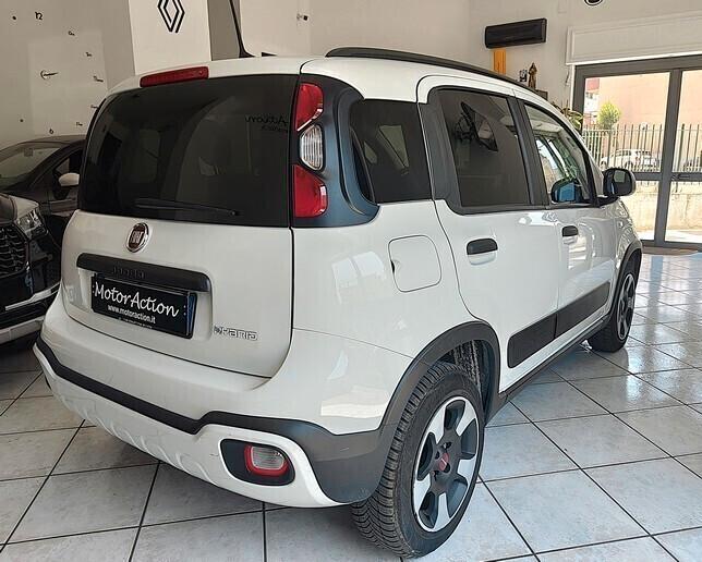 Fiat Panda 1.0 FireFly S&S Hybrid City Cross Neopatentati