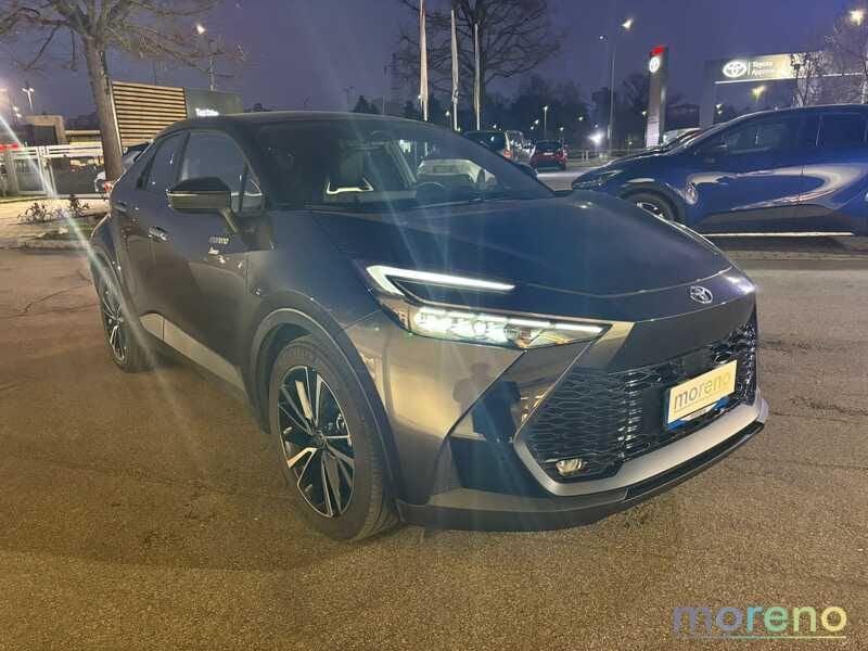 Toyota C-HR 1.8 hv Lounge fwd e-cvt