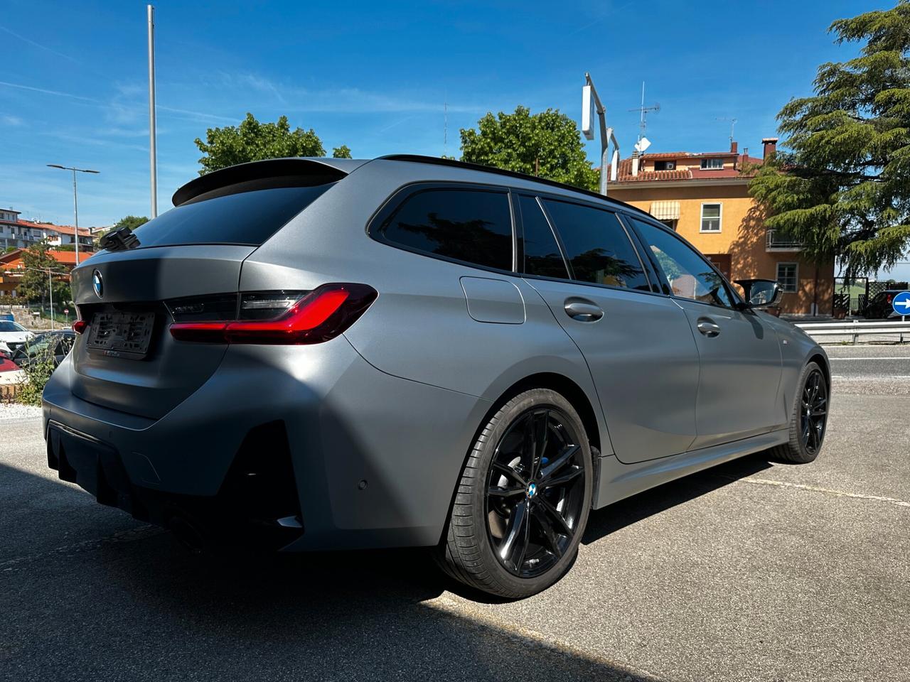 Bmw 320d xDrive Touring M Sport PRO_TETTO_R19_MATRIX_BLACK_