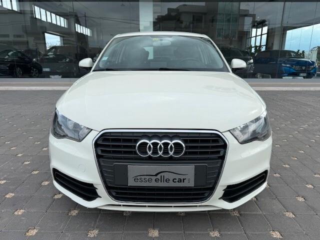 Audi A1 1.6 TDI 105 CV Ambition 2011