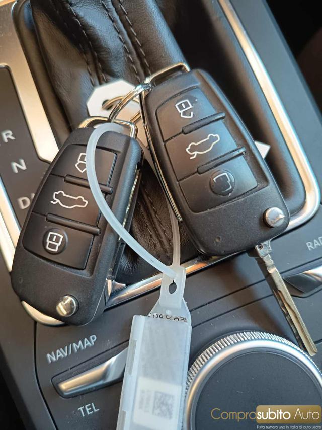 AUDI Q2 1.6 TDI S tronic S line Edition