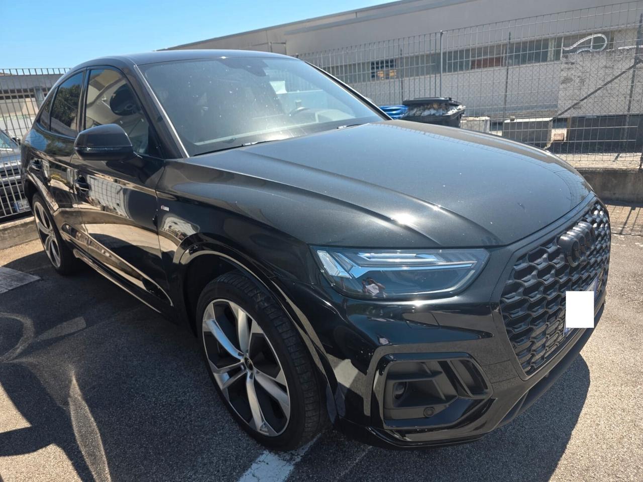 Audi Q5 Sportback 40 2.0 tdi mhev 12V Identity Black quattro S line