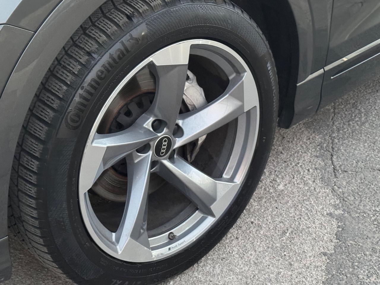 AUDI Q8 45 TDI 231 CV S-LINE FULL IVA