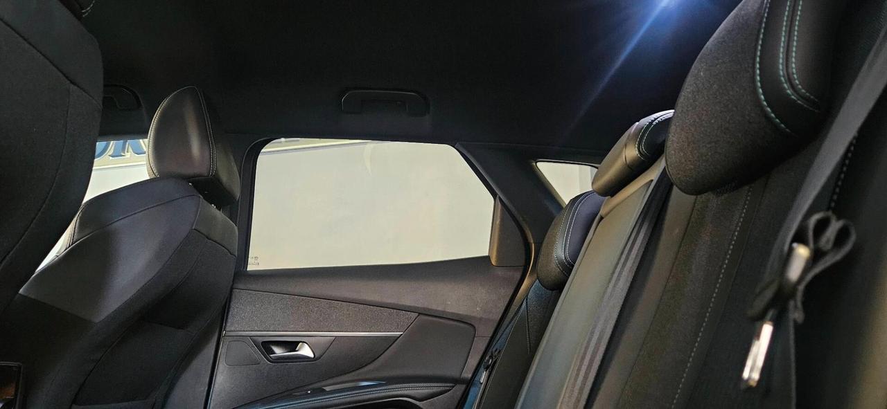Peugeot 3008 BlueHDi 130 S&S EAT8 Allure Pack Maggio 2023