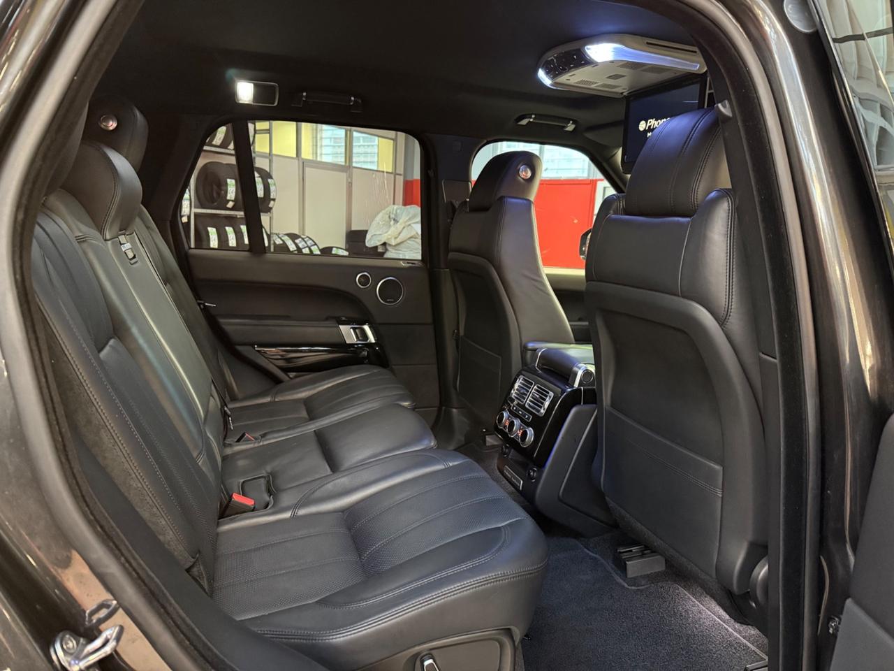 Land Rover Range 3.0 TDV6 Vogue LWB