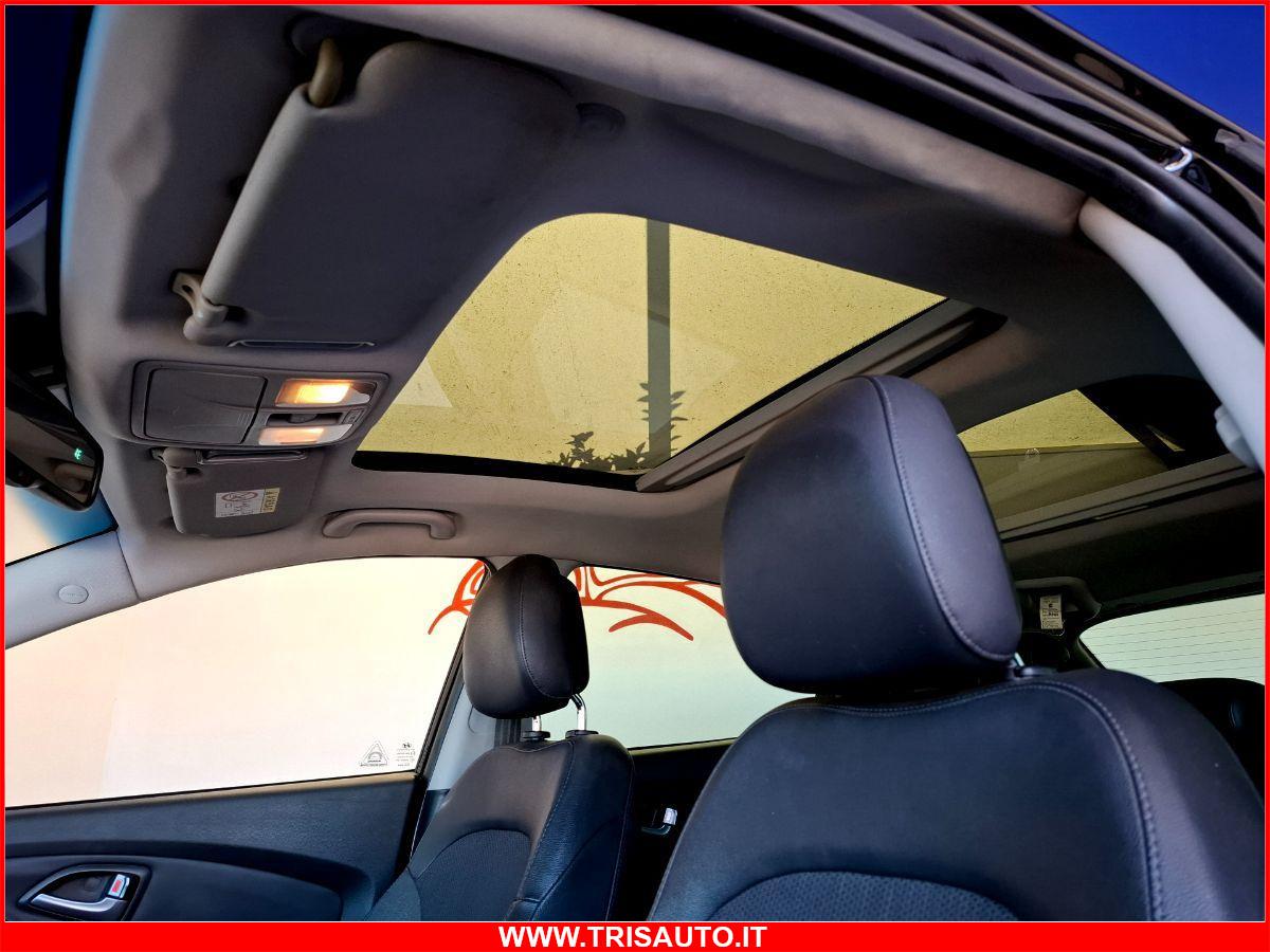 HYUNDAI iX35 1.7 Crdi Xpossible NEOPATENTATI (DOPPIO TETTO PANORAMICO APRIBILE)