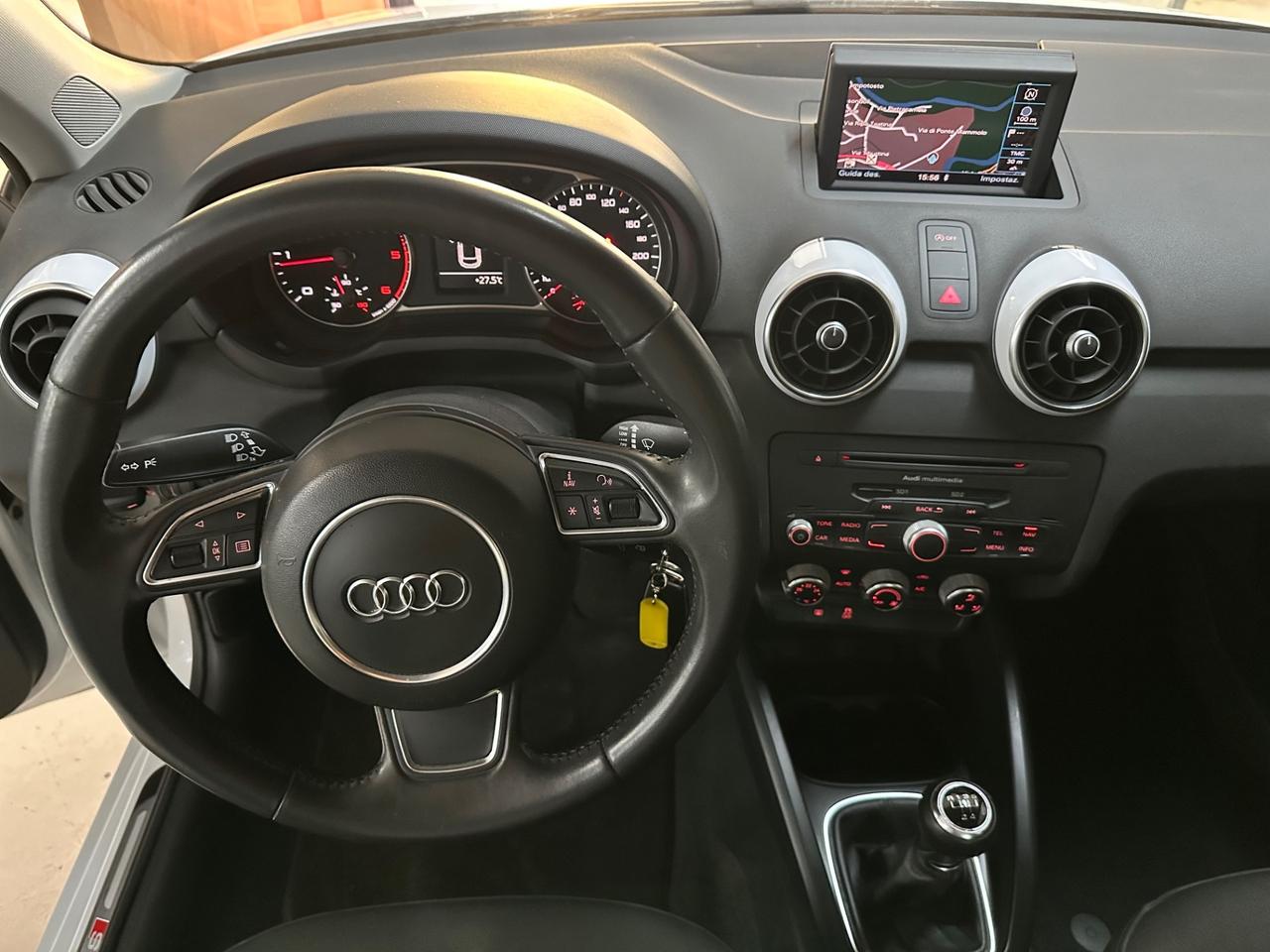 Audi A1 SPB 1.6 TDI S line edition