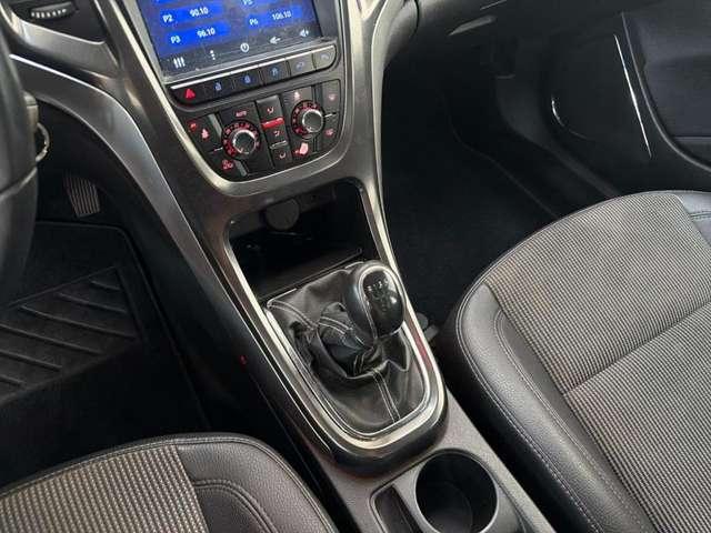 Opel Astra 1.6 16V VVT 5 porte Cosmo