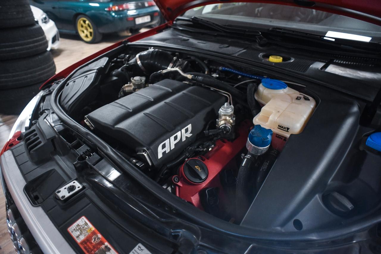 Audi A4 RS 4 4.2 V8 quattro