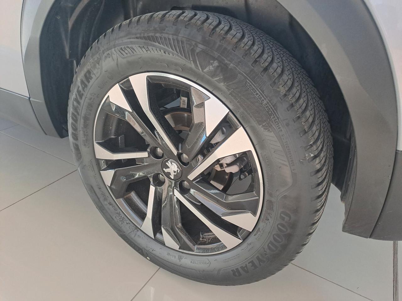 Peugeot 2008 1.5BlueHDi 110 GT km 37285 anno 2022