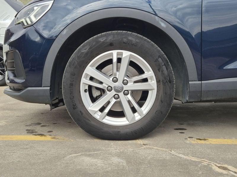 Audi Q3 35 2.0 tdi Business Advanced s-tronic