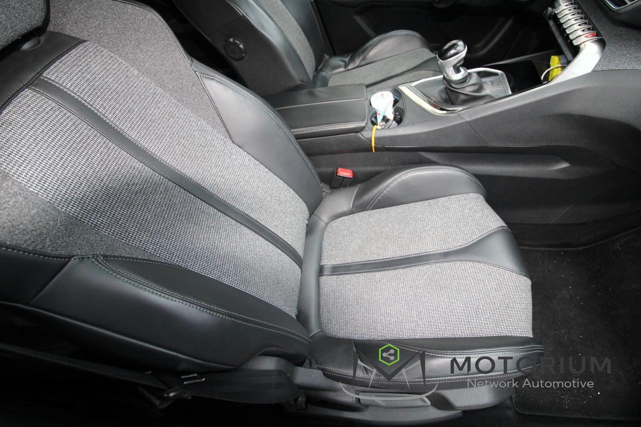 Peugeot 3008 3008 1.6 bluehdi Business s&s 120cv