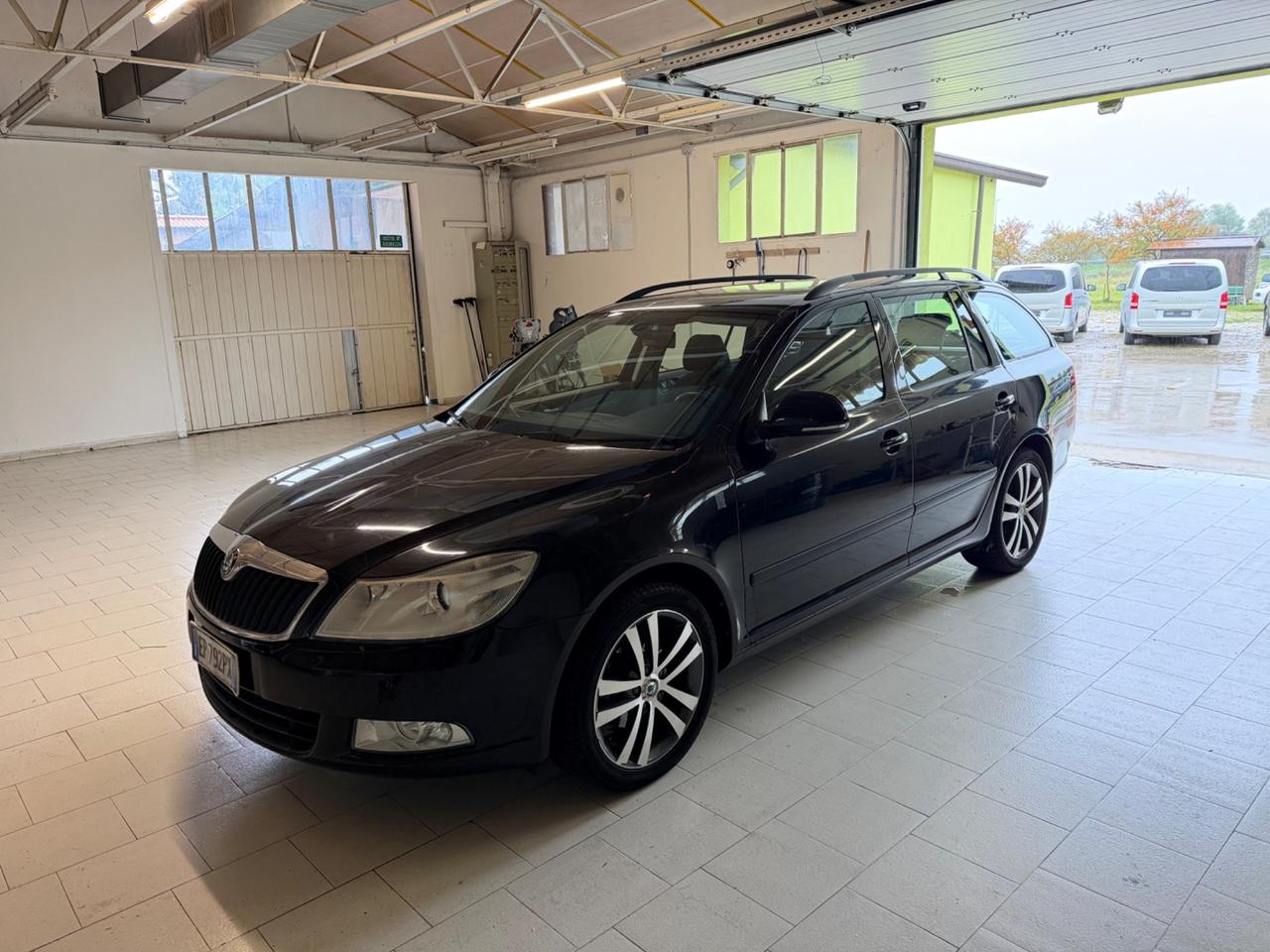 Skoda Octavia 1.6 TDI CR 105 CV Ambition