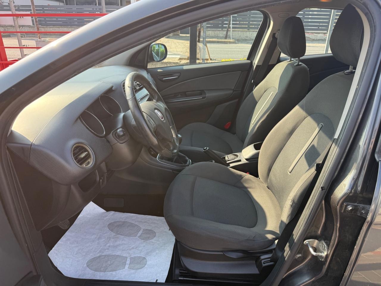 Fiat Bravo 1.4 Dynamic BENZINA OK NEOPATENTATI