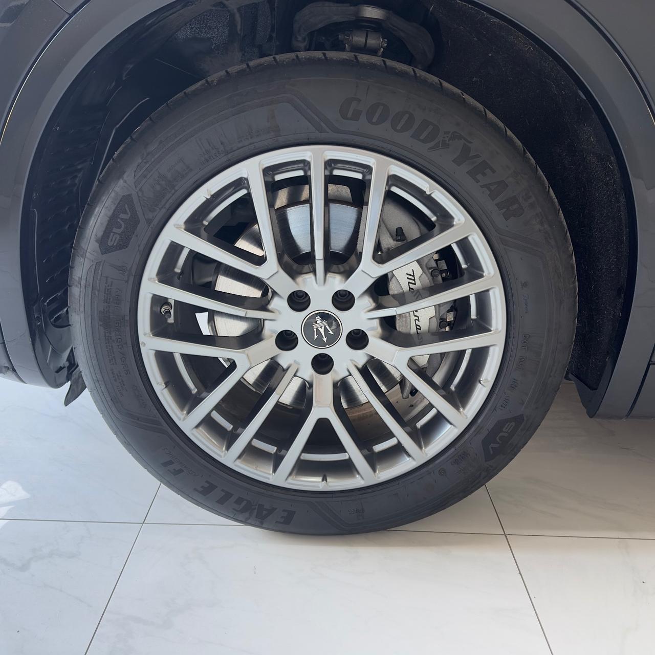 Maserati Grecale GT 2.0 mhev 300cv automatica full optional