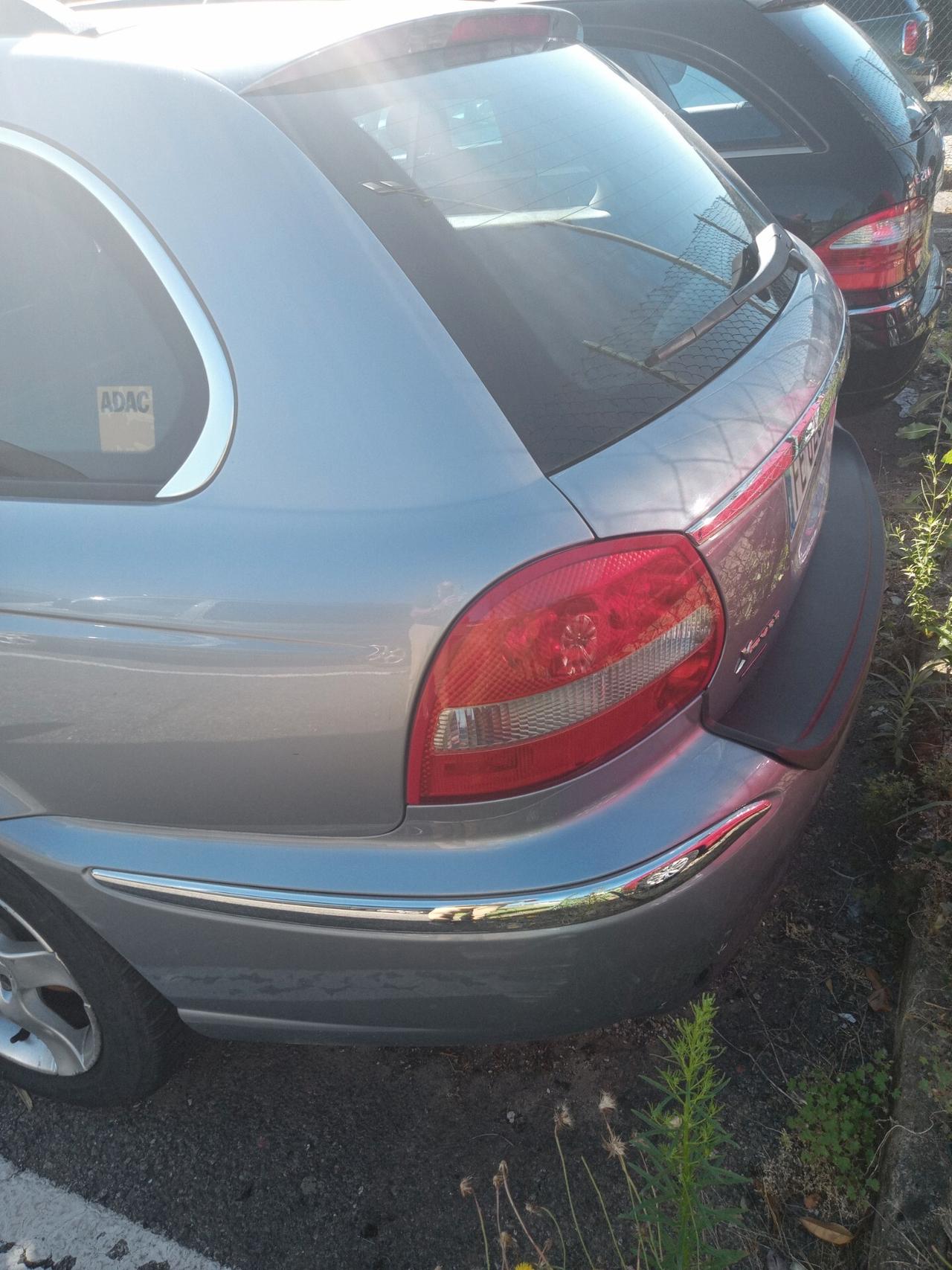 Jaguar X-Type 2.2D cat Wagon 6 marce