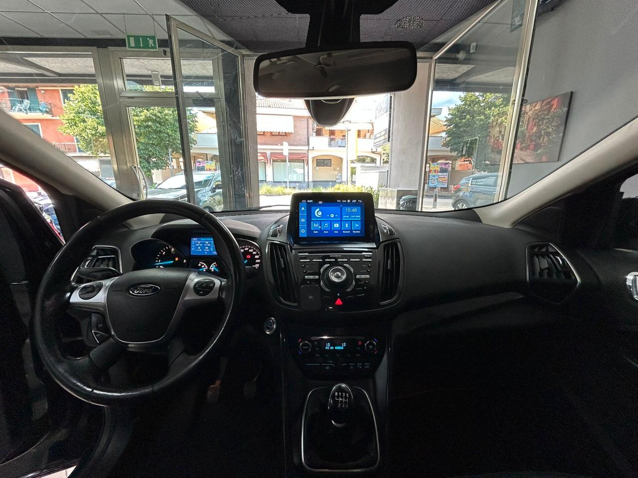 Ford Kuga 2.0 TDCI 140 CV 4WD Titanium