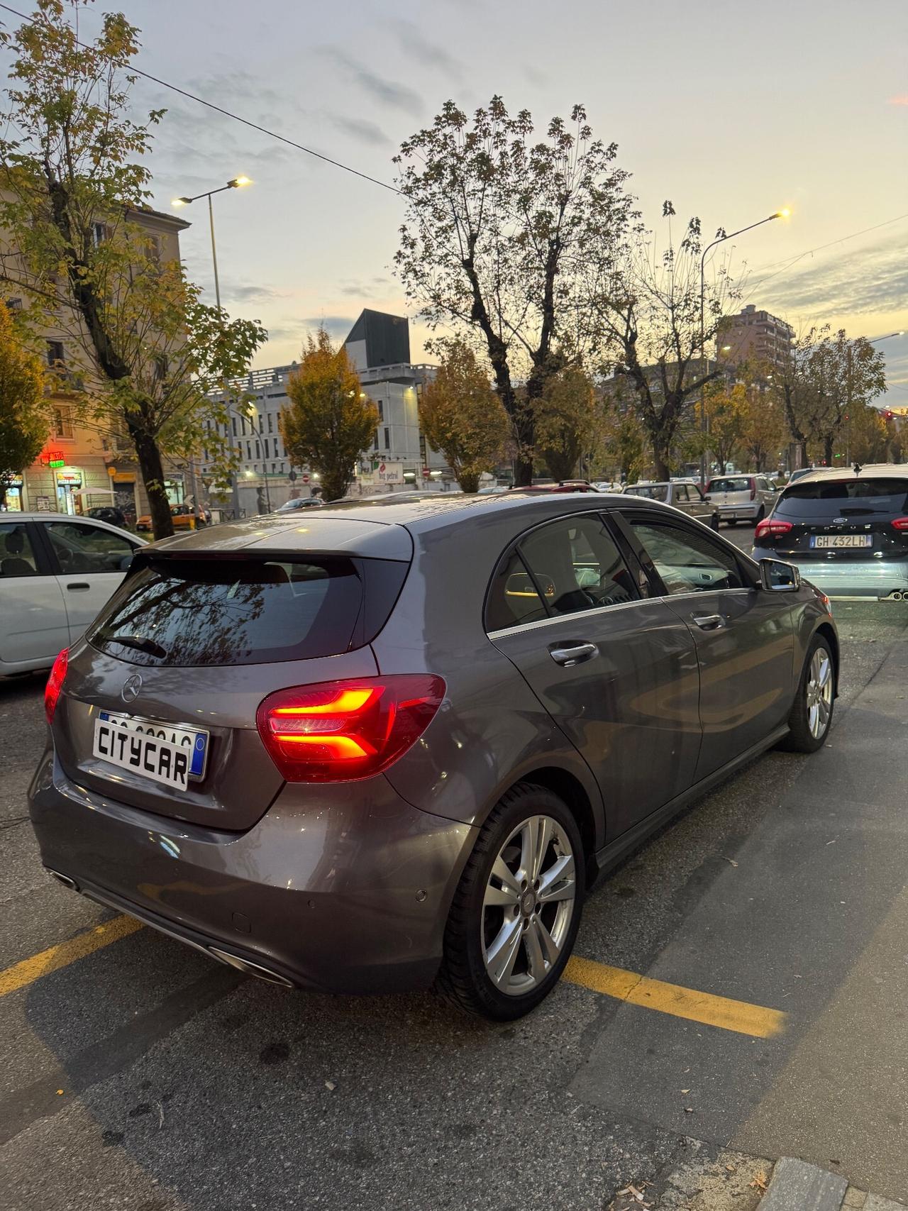 Mercedes-benz A 180 Sport 1.6 122 cv Full optional