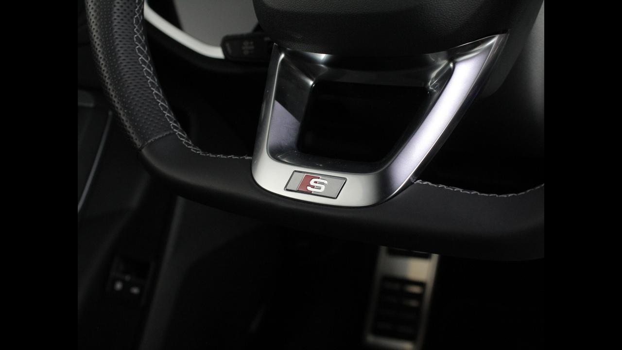 Audi Q3 45 TFSI E S TRONIC