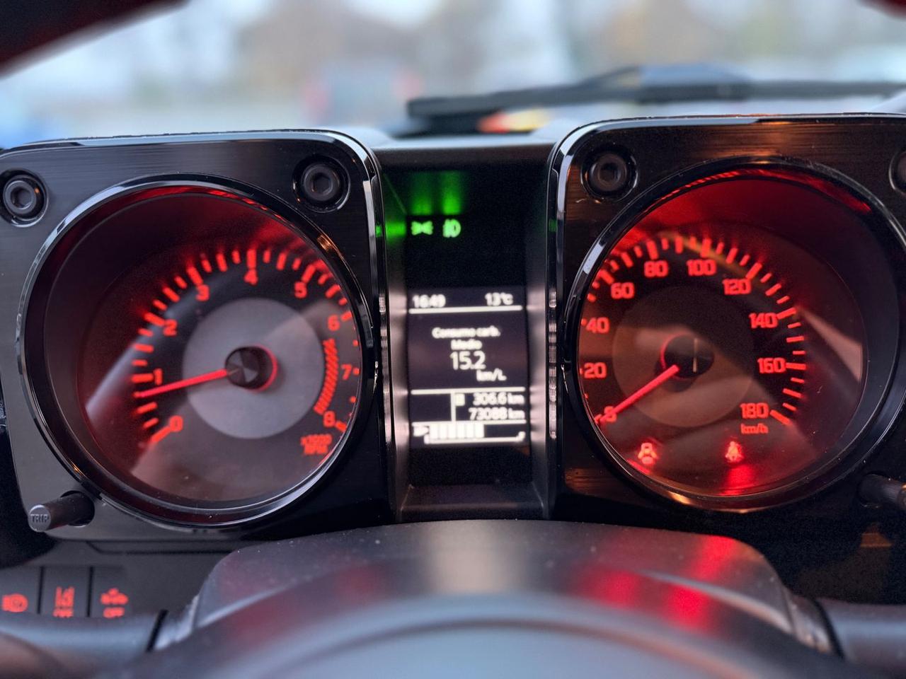 Suzuki Jimny Top 1.5 #7897