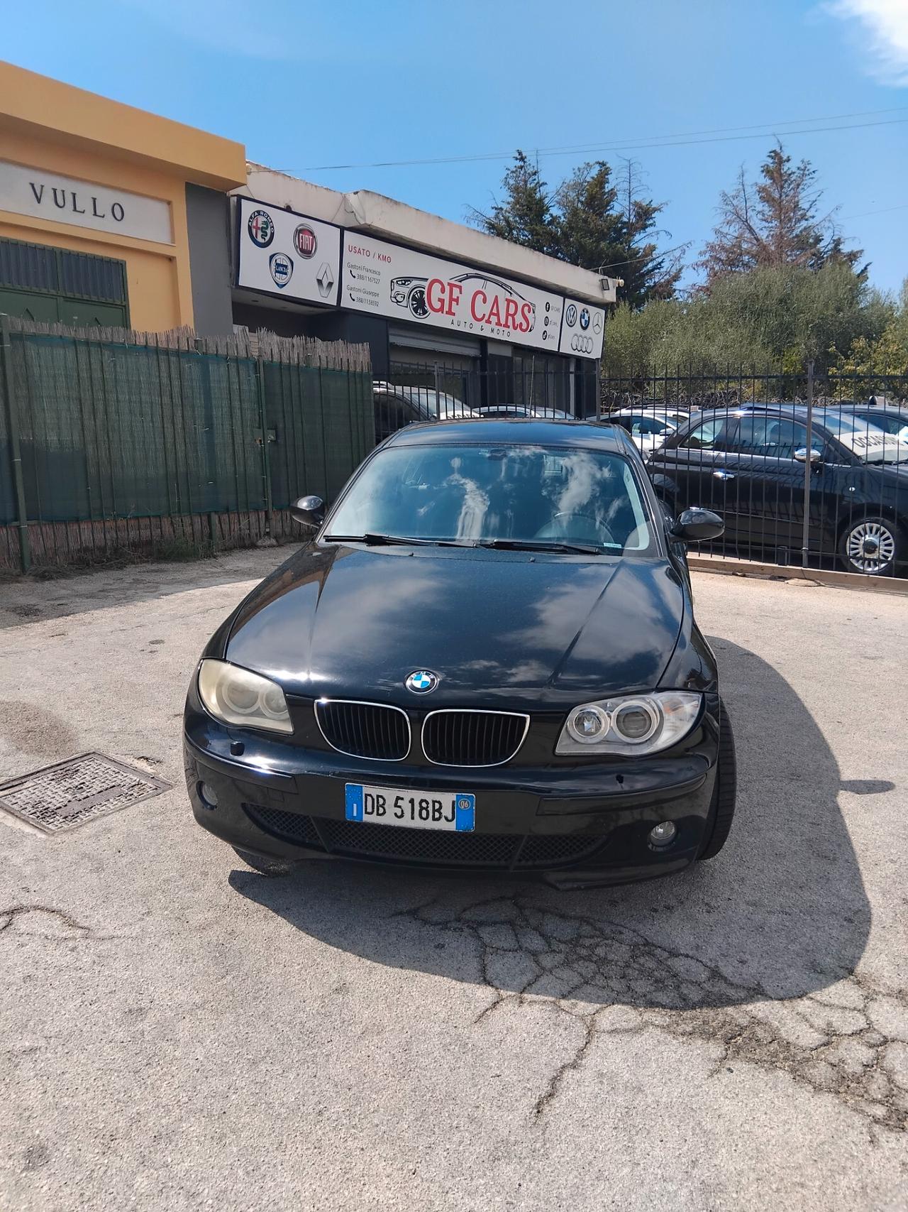 Bmw 118 118d cat 5 porte Eletta