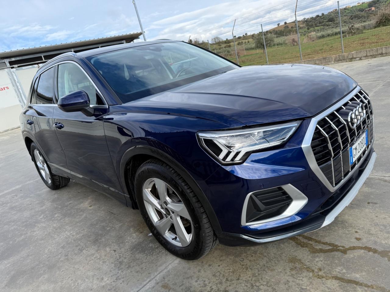 Audi Q3 35 TDI S tronic Business Advanced 12/2022