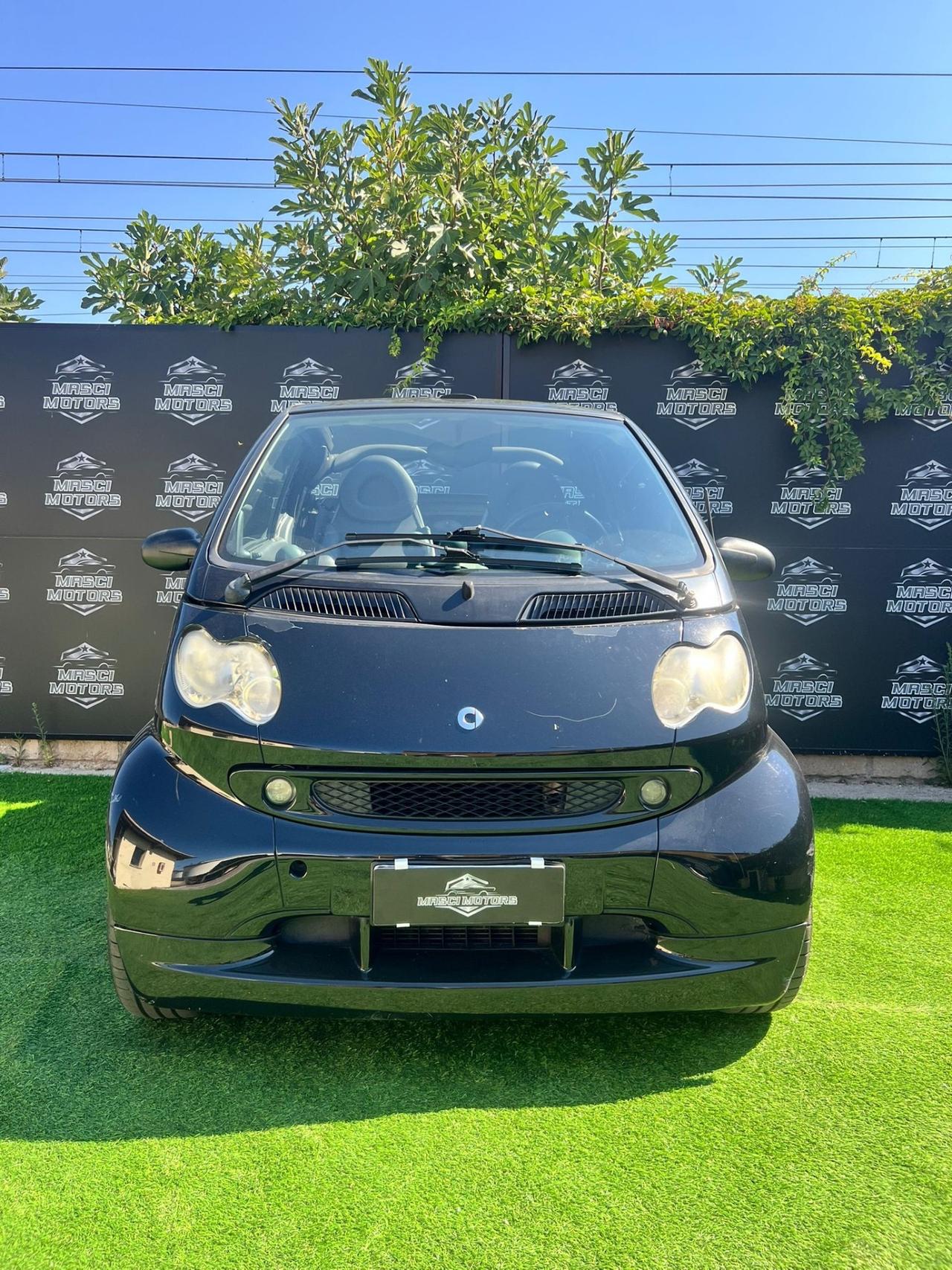 Smart ForTwo 700 cabrio Brabus (55 kW)
