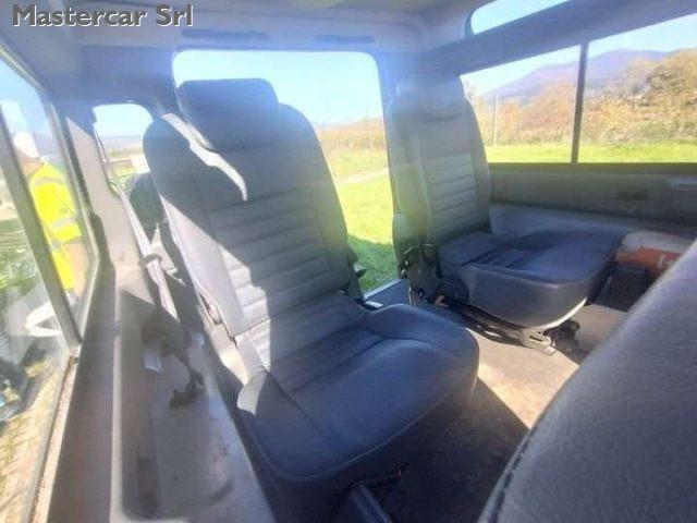 LAND ROVER Defender 90 2.4 td S 122cv - 4 POSTI - A/C clima - ZA461YC