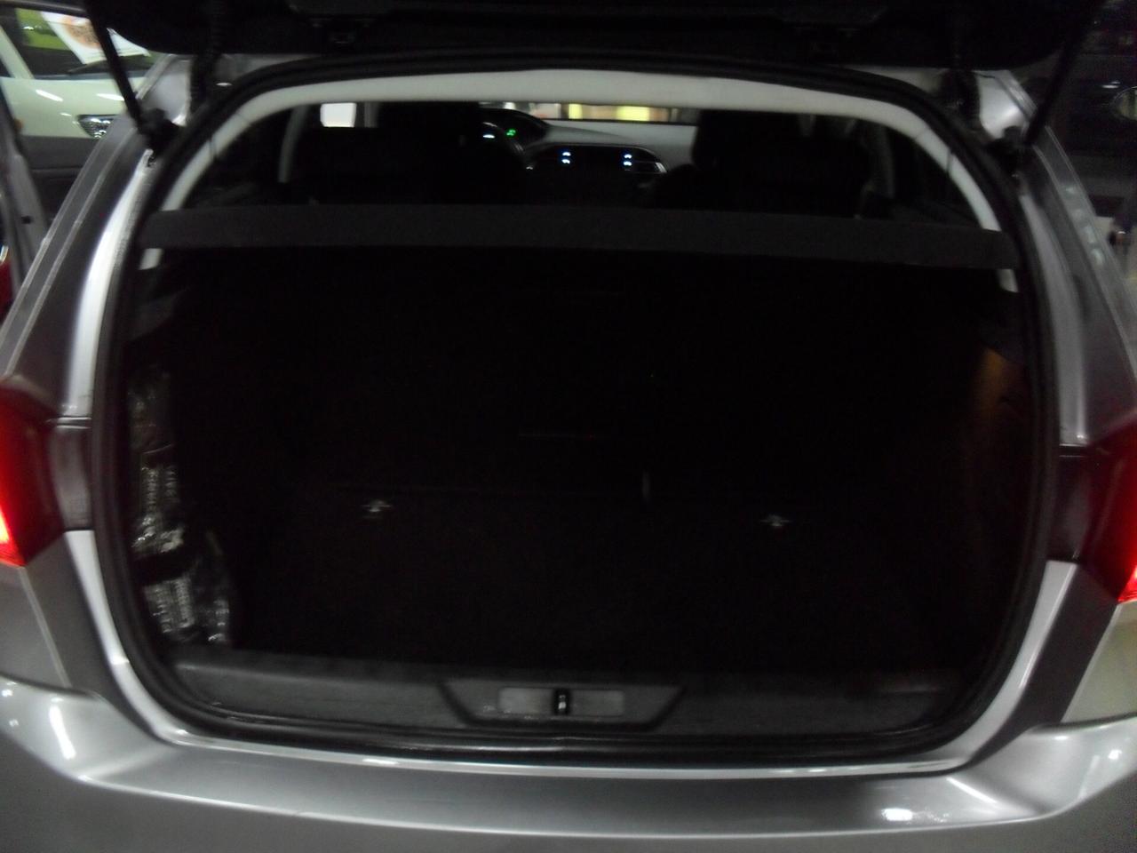 Peugeot 308 BlueHDi 130 S&S Allure