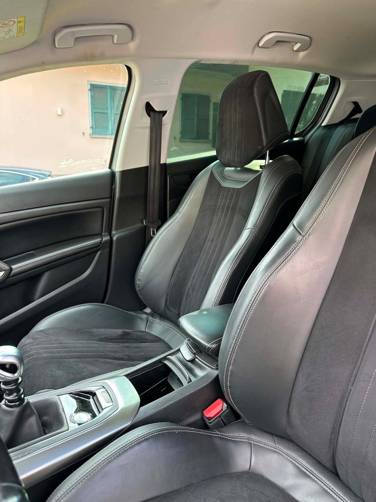 Peugeot 308 S&S ALLURE KMCERT GARANZ UNICOPR