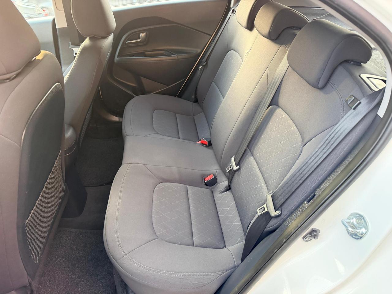 Kia Rio 1.1 CRDi 5p. Cool 2015