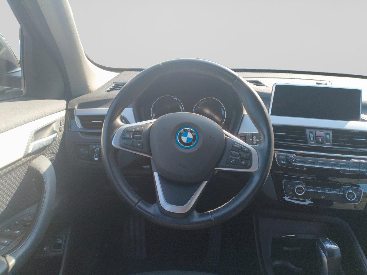 BMW X1 xdrive25e Business Advantage auto