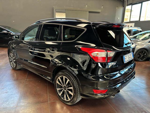 FORD Kuga 1.5 EcoBoost 120 CV S&S 2WD ST-Line