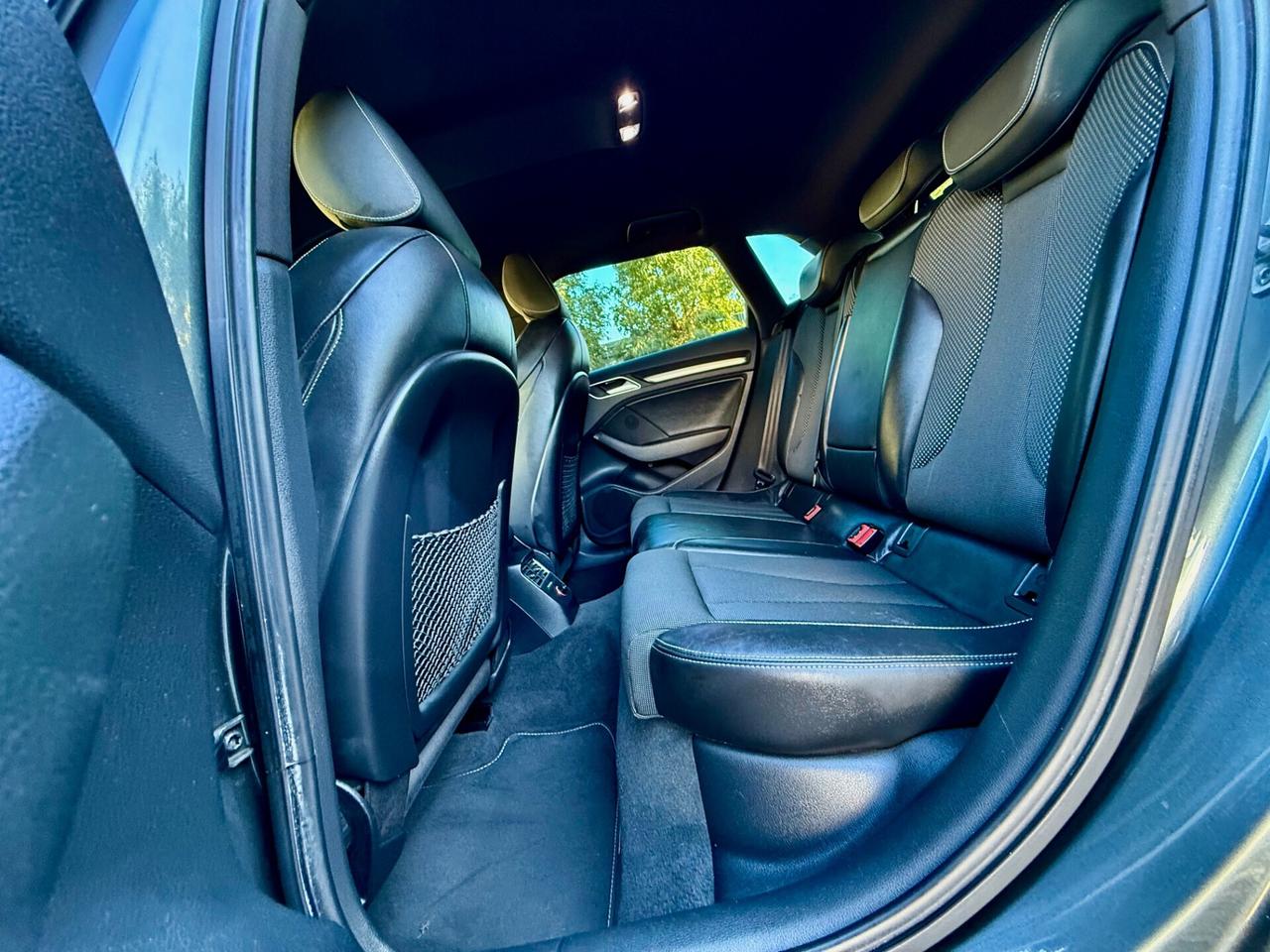 AUDI A3 1.6 TDI S TRONIC S LINE EDITION