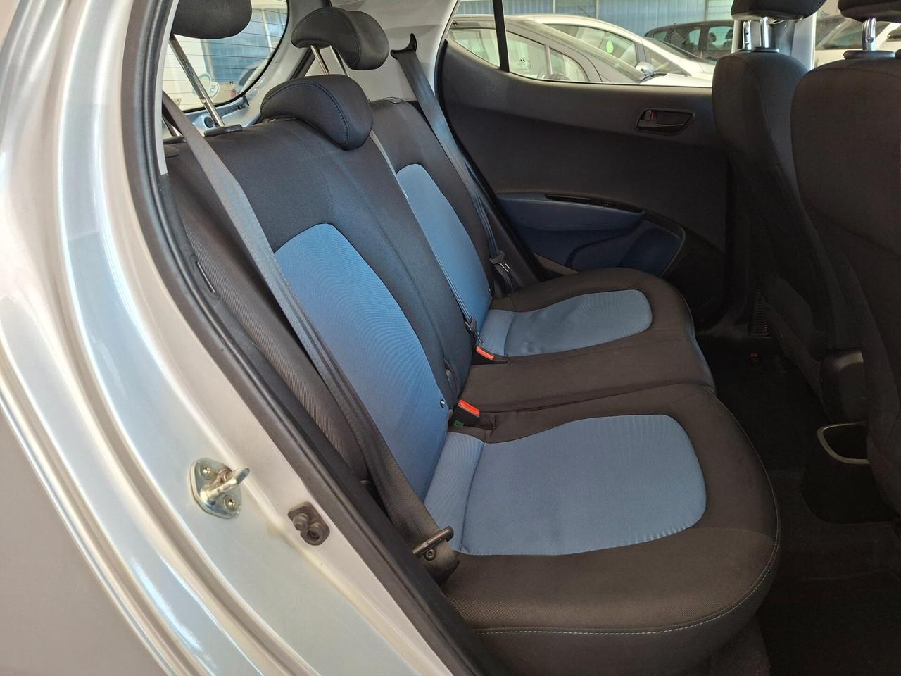 Hyundai i10 1.0 GPL DA NEOPATENTATI