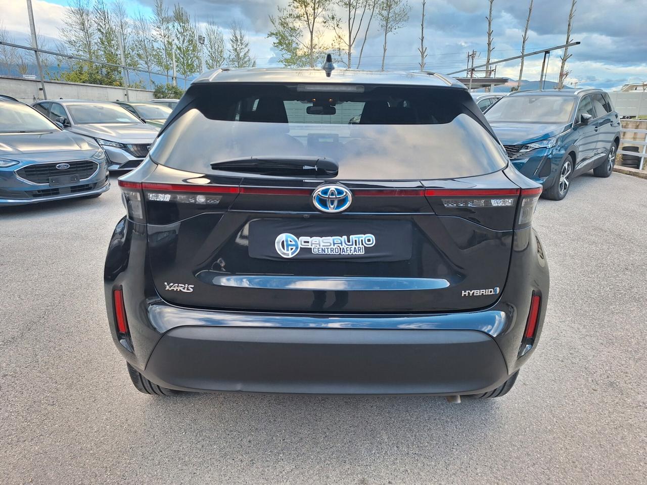 Toyota Yaris Cross 1.5 Hybrid 5p. E-CVT Business