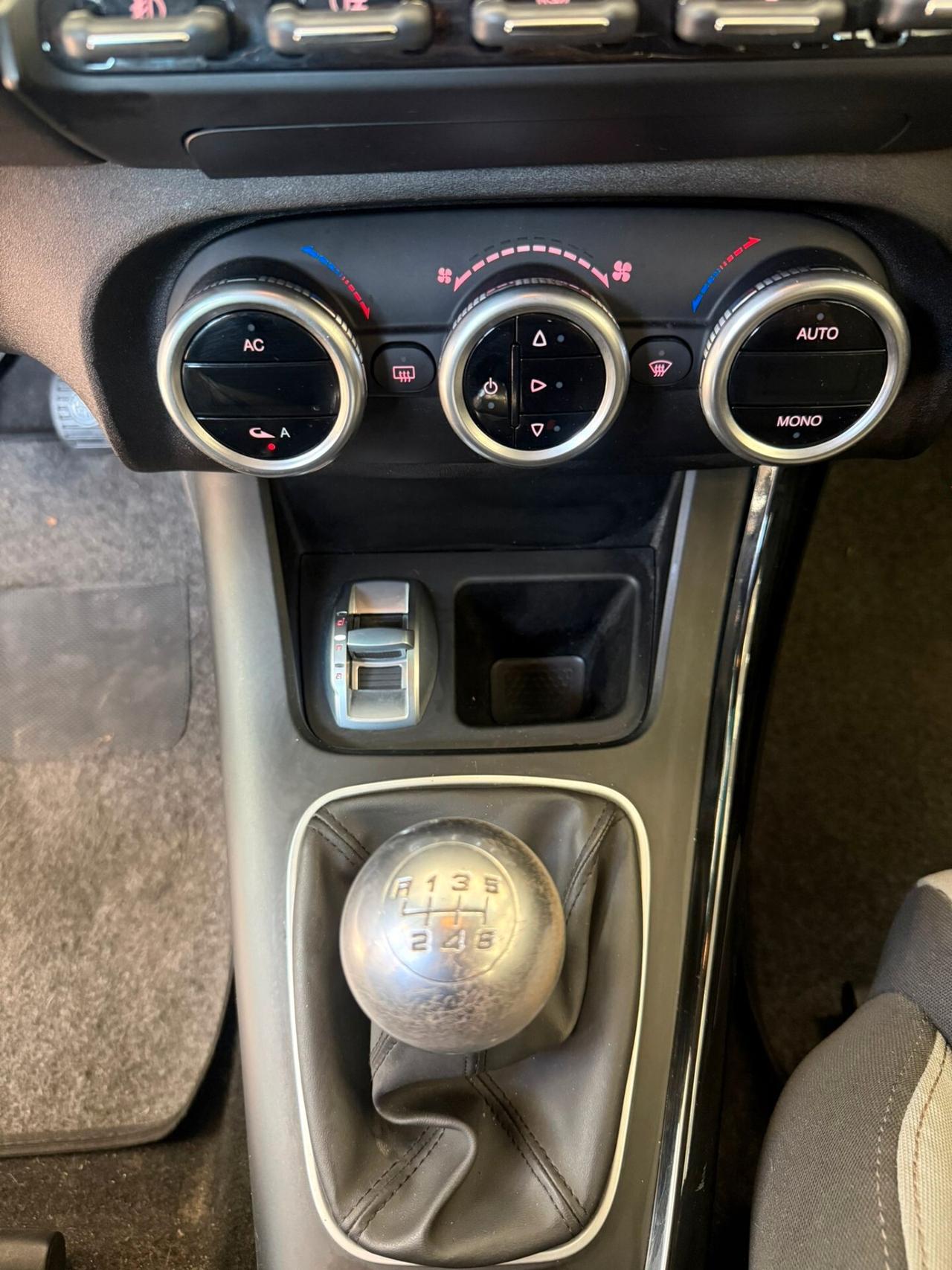 Alfa Romeo Giulietta 1.4 Turbo 120 CV Distinctive