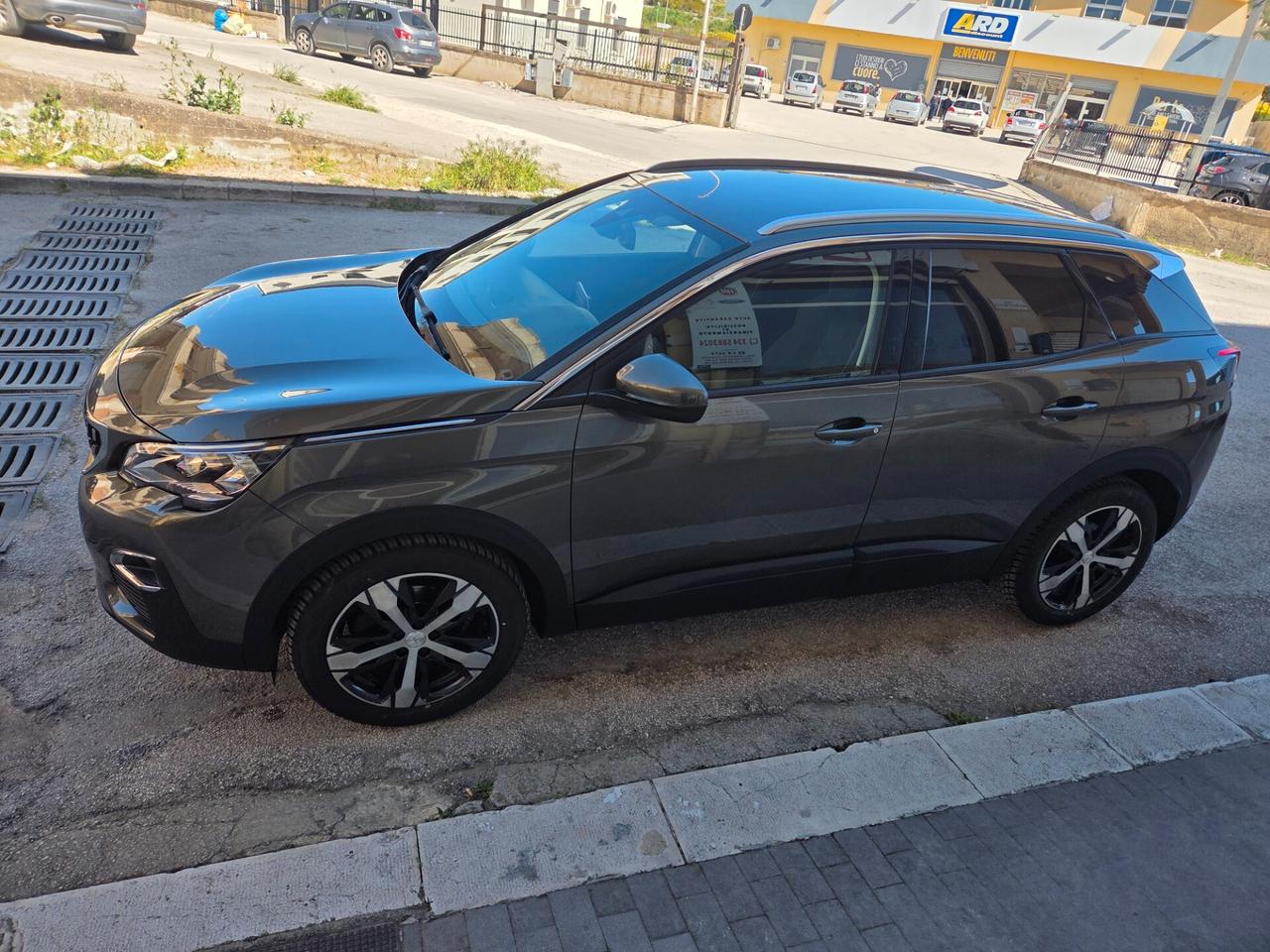 PEUGEOT 3008 1.6 DIESEL 120 CV SOLI KM 110000 CERTIFICATI