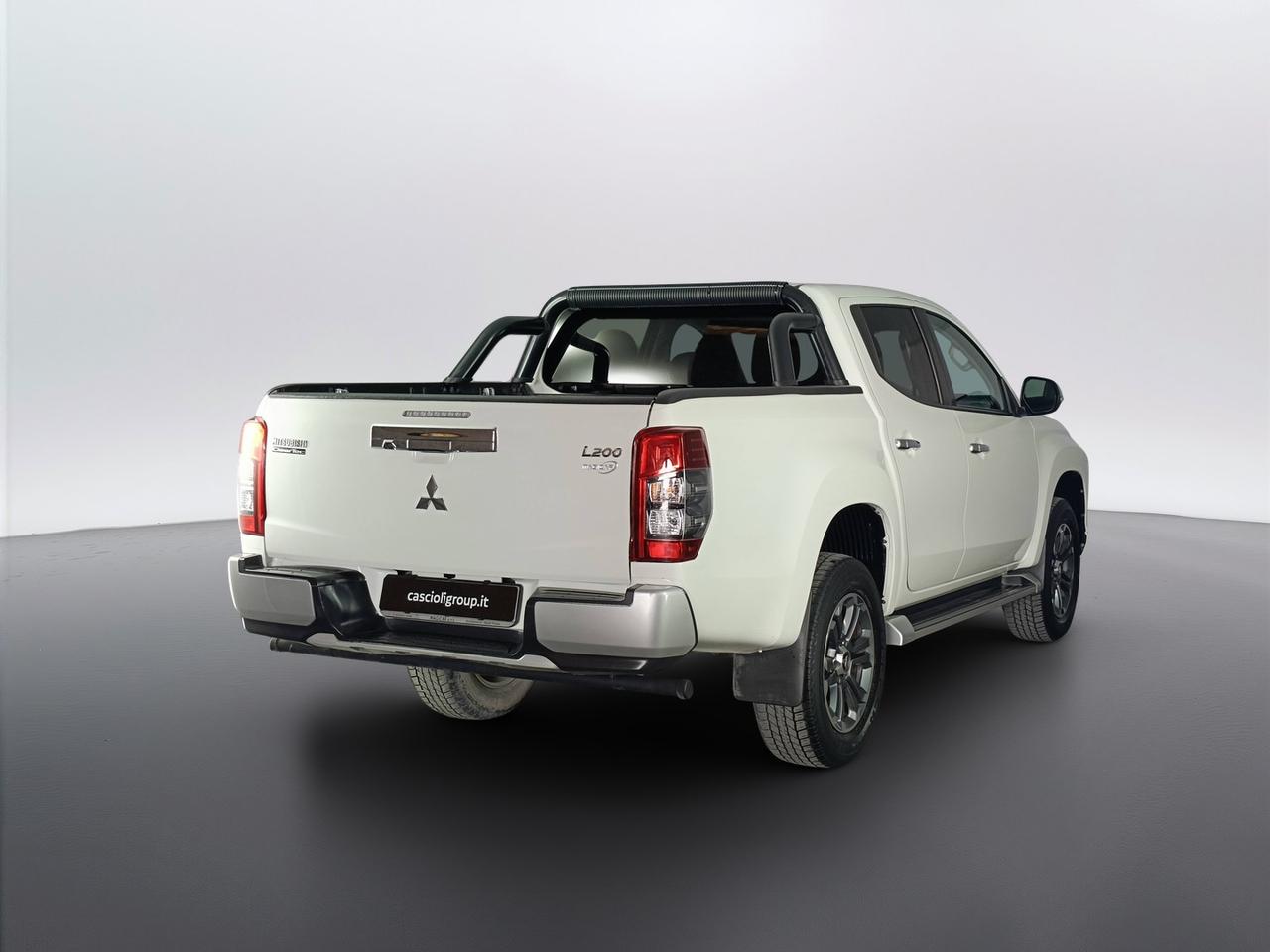 MITSUBISHI L200 Cab VI 2019 - L200 d.cab 2.3d Intense 4wd 150cv
