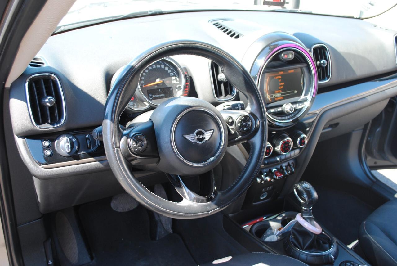 Mini Cooper D Countryman 2.0 Hype AUTOMATICO