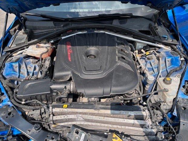 Alfa Romeo Giulia 2.2 Turbodiesel 210 CV AT8 AWD Q