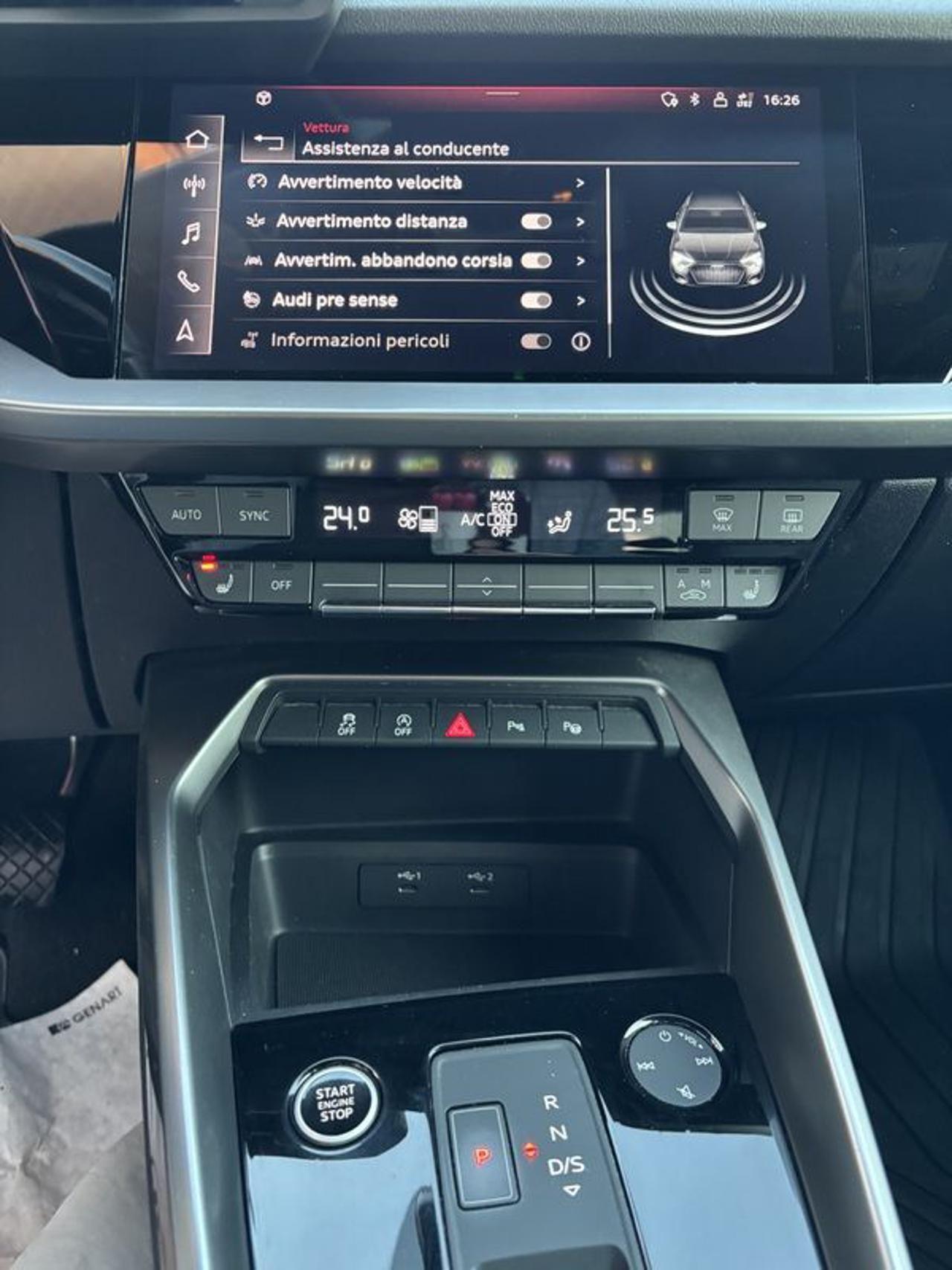 Audi A3 SPB 30 TDI S tronic Business LED-NAVI