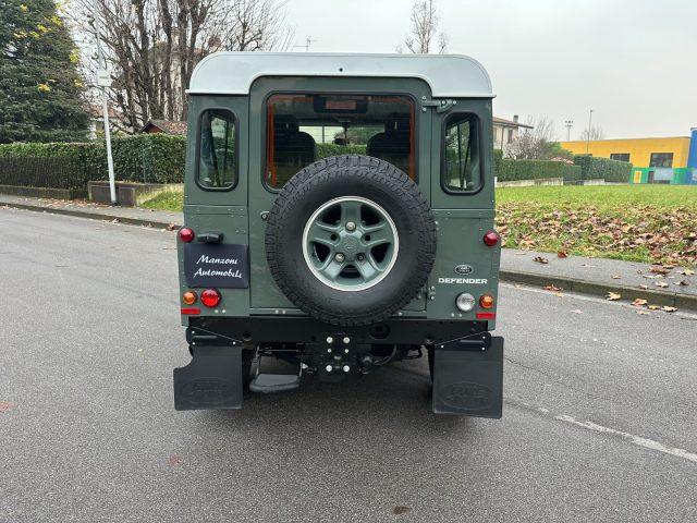 LAND ROVER Defender 90 2.2 TD4 Station Wagon NEOPATENTATI