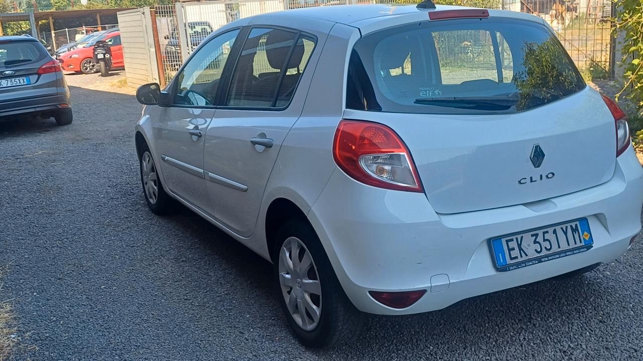 Renault Clio 1.2 16V 5 porte GPL Dynamique