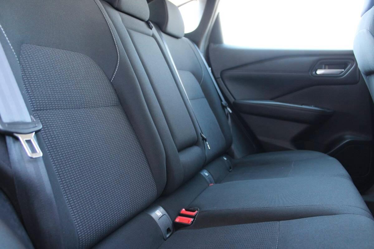 Nissan Qashqai 1.3 mhev Business 2wd 140cv con CarPlay