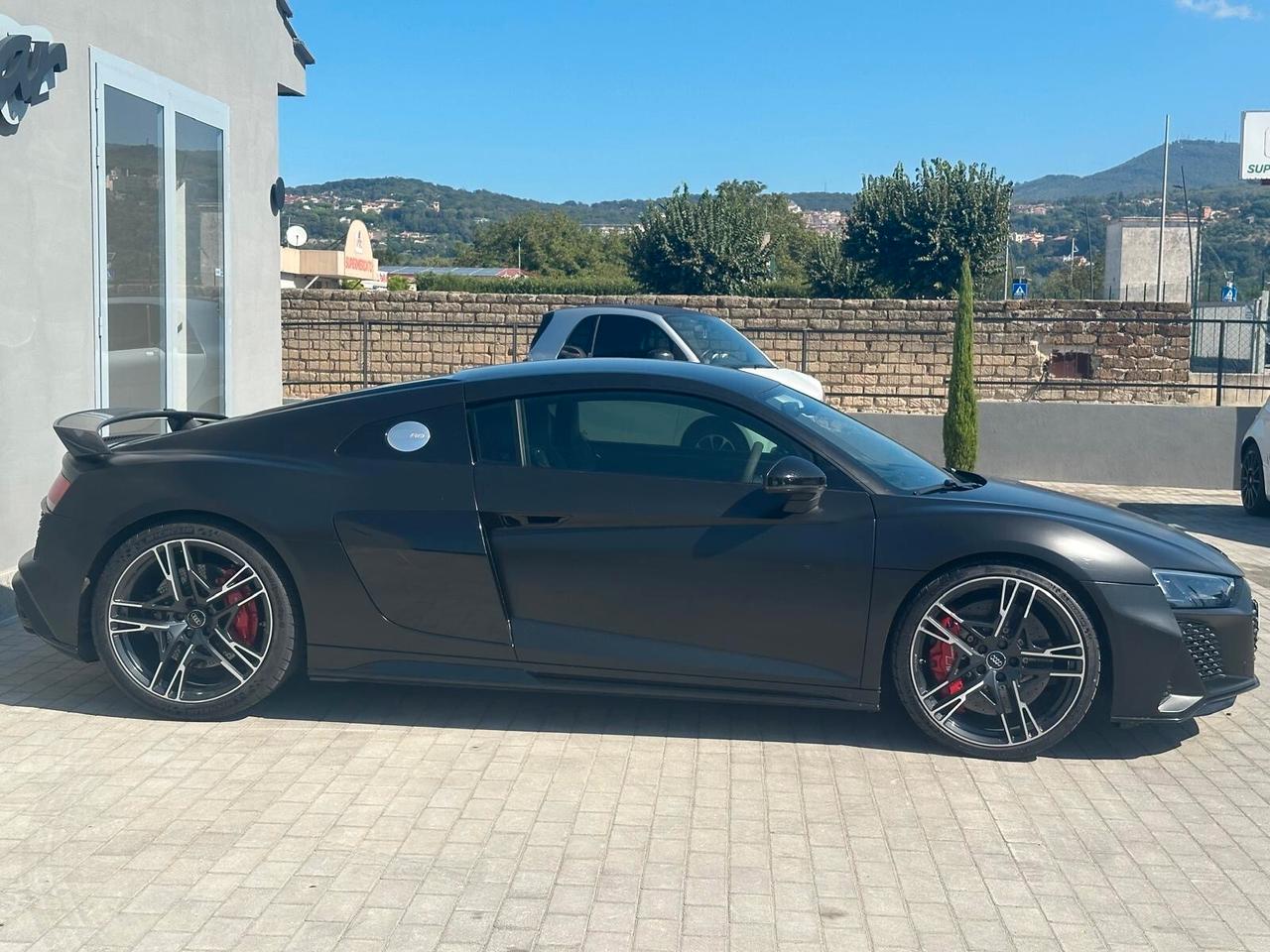 Audi R8 Coupé 5.2 FSI quattro S tronic plus PERFORMANCE - PRONTA CONSEGNA - TAGLIANDI CERTIFICATI - CARBONIO