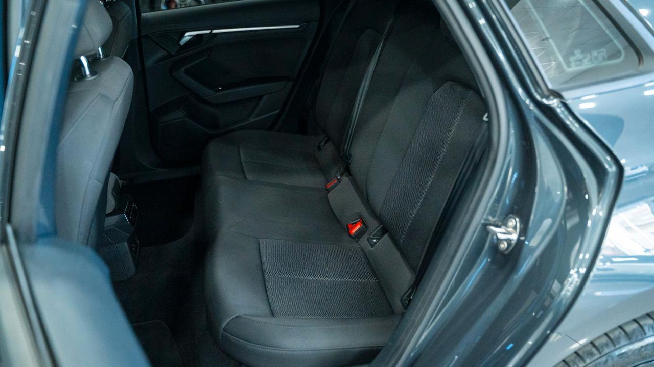 Audi A3 SPB 30 TDI S TRONIC SPORT XENO NAVI FULL OPTIONAL