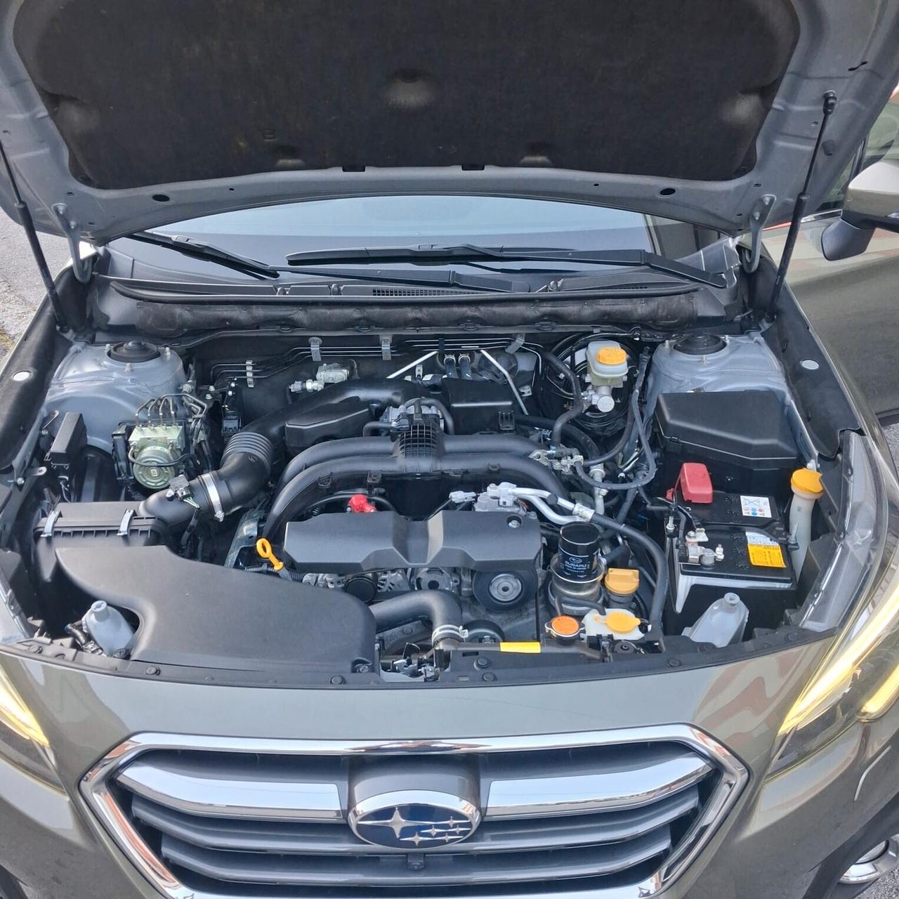 Subaru OUTBACK 2.5i Lineartronic Premium