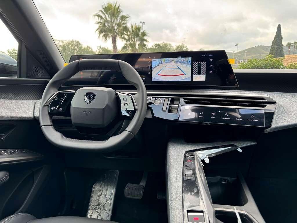 Peugeot 3008 Hybrid 145 Allure KM 0 IVA ESPOSTA Tua a solo 309 Euro al mese